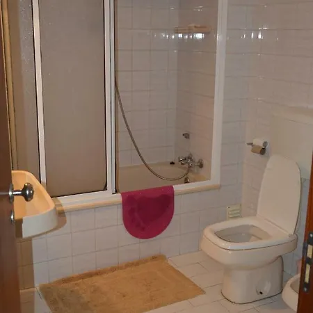 Casa Dos Barcos Apartment *
